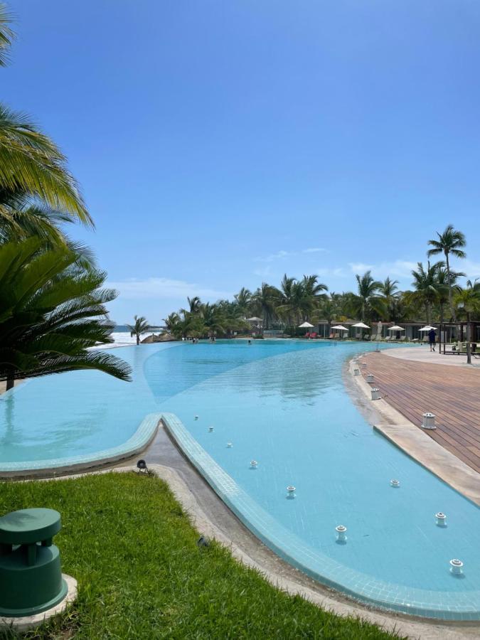 Bay View Grand Marina Ixtapa condo en pie de playa Exterior foto